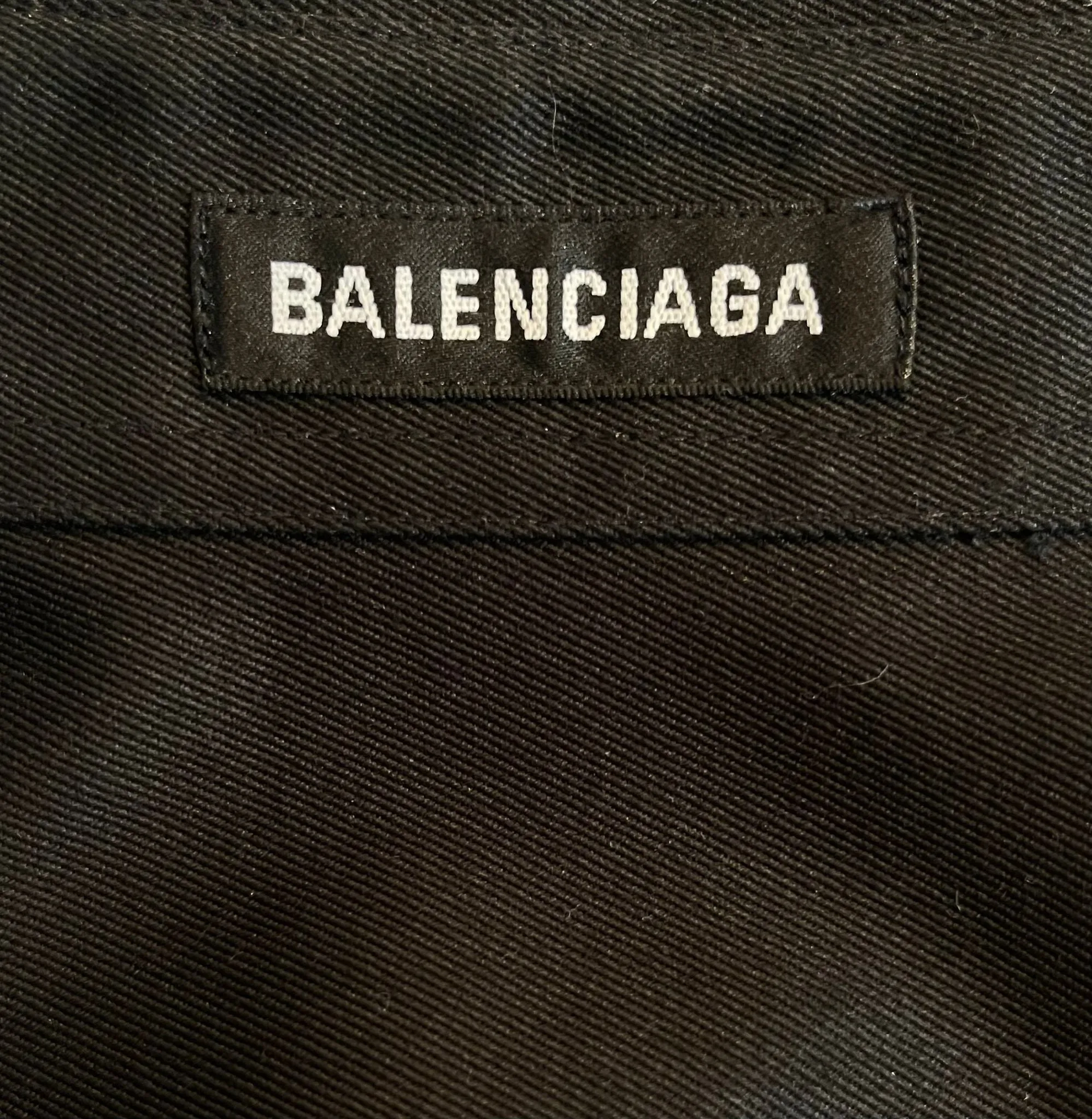 Balenciaga Logo Shirt. Size 38