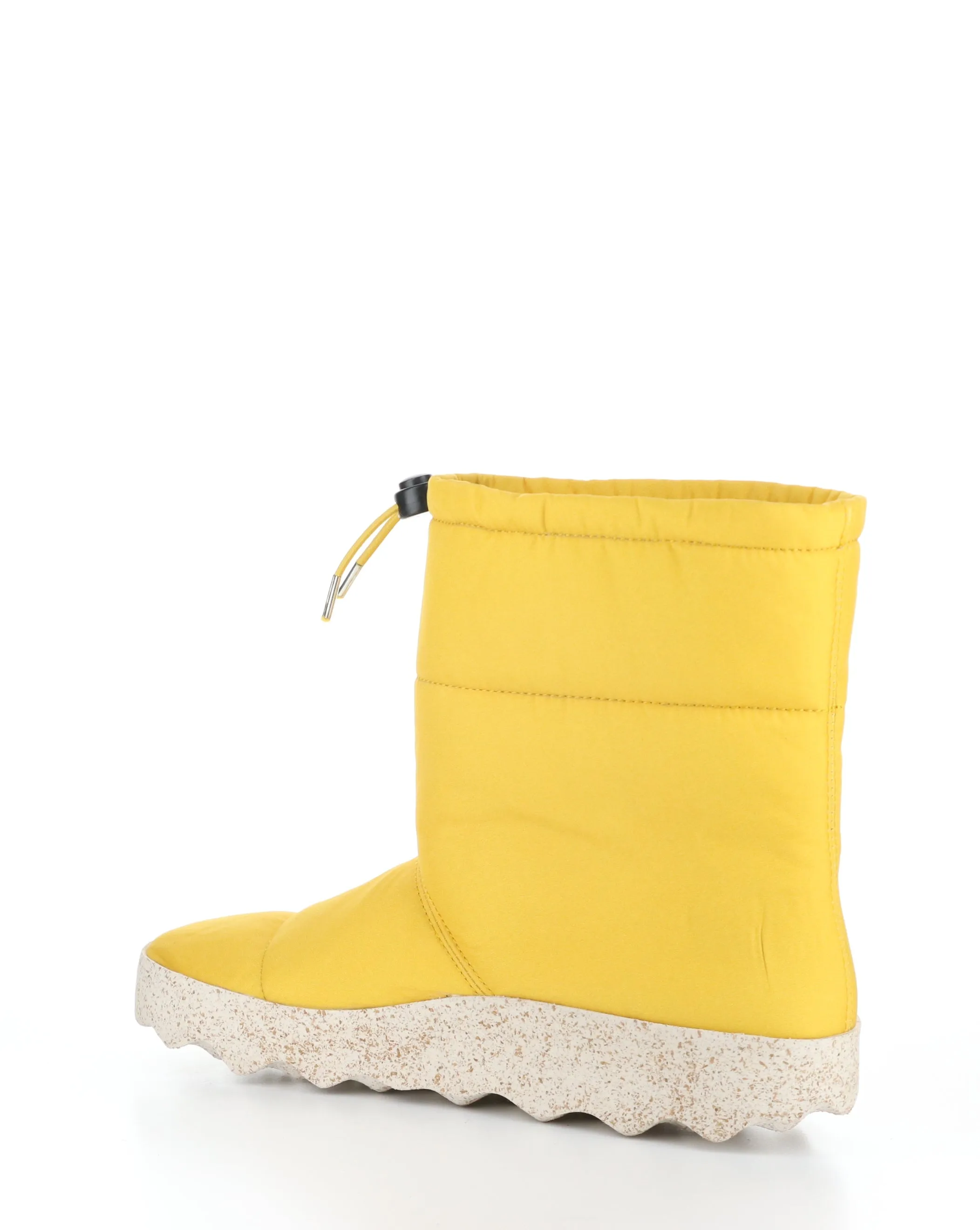 CALE142ASP Yellow Round Toe Boots